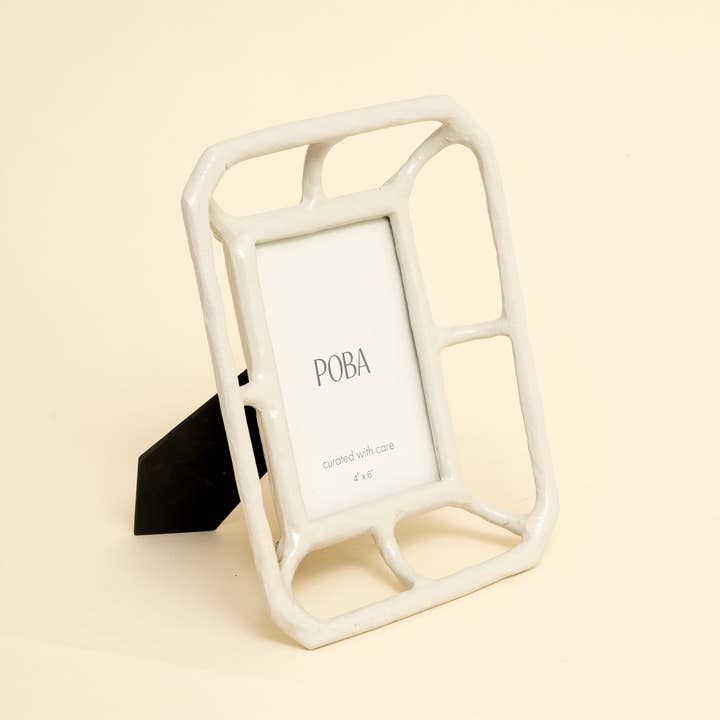 Handmade 4x6 Photo Frame – Elegant Desk & Shelf Display