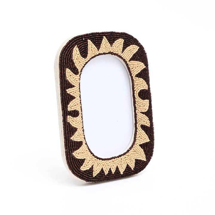 Rustic Sunburst Beaded Photo Frame 4×6 Inch – Elegant Home Décor