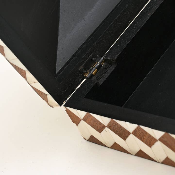 Diamond Pattern-Bone Inlay Decorative Box