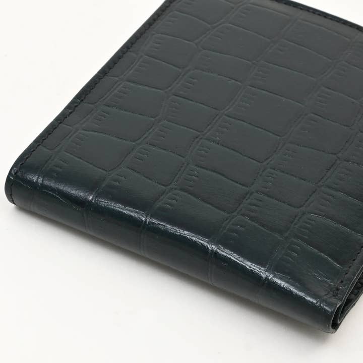Luxury Green Napa Leather Wallet – Slim Croc-Pattern Design with Coin Pocket & Card Slots