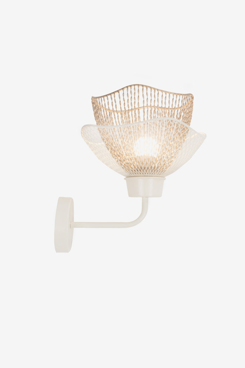 MALLAWI WALL LAMP  /CLASSIC/WALL LAMP/IRON/OFF WHITE, BEIGE AND GOLD FINISH_x000D_