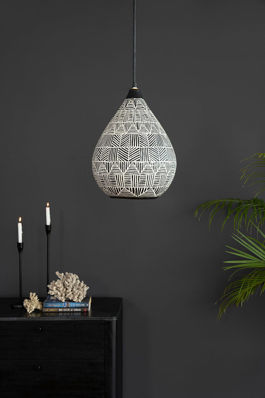 CALATHUS DROP CLASSIC HANGING LAMP IN IRON OVAL SHAPE
