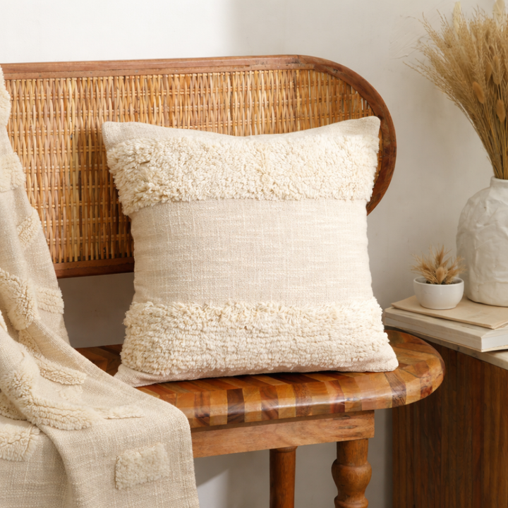 Ivory Fringe Charm Tufted Cushion – Natural Cotton 40 × 40 cm